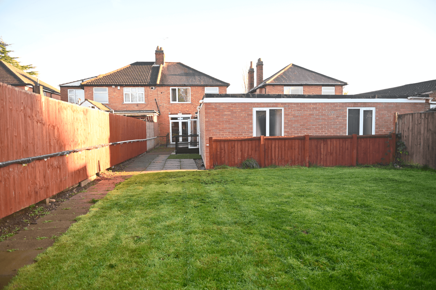 turnbull-care-home-ltd-garden.png